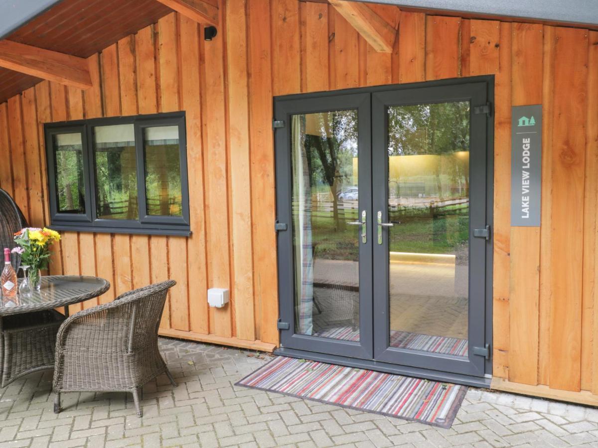 Lake View Lodge Scarborough Luaran gambar